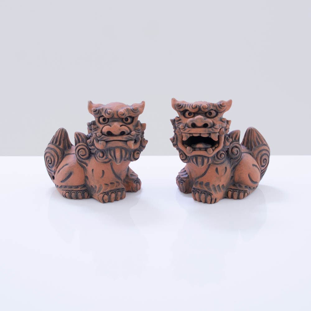陶工房みちこのみ/前立シーサー/小/赤むん黒