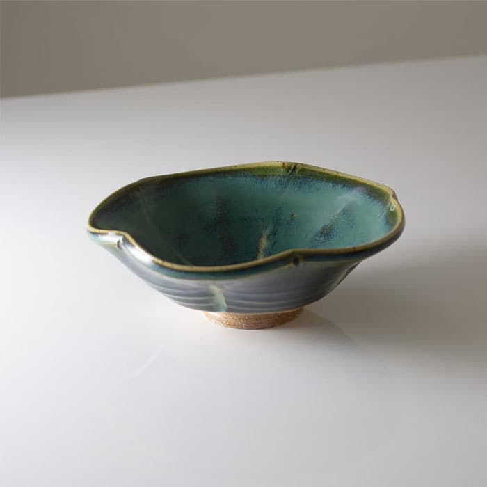 陶器工房壹 緑釉輪花5寸鉢