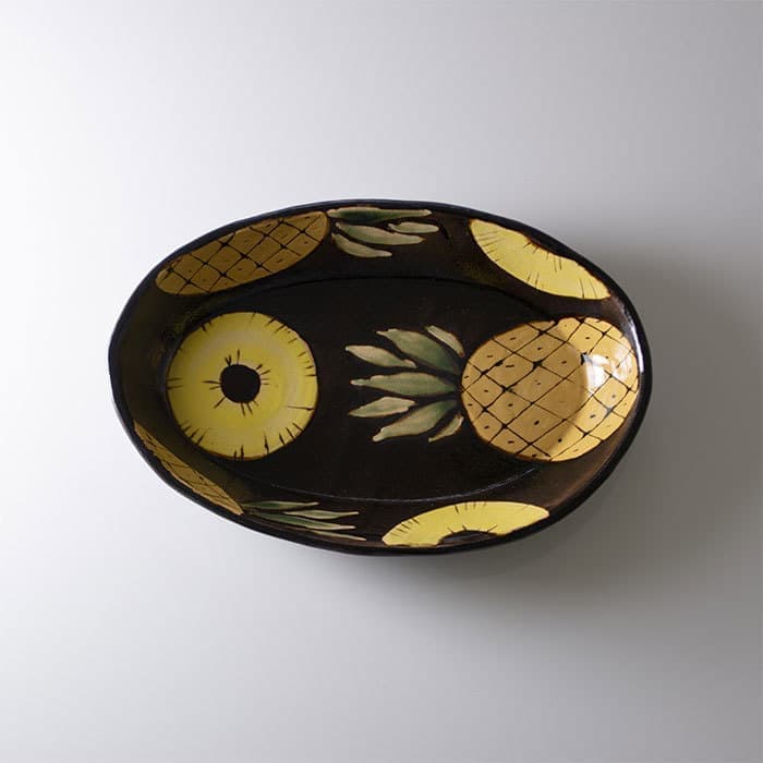 沖縄陶器 やちむん アトリエクッチャネ オーバル皿 パイナップル柄