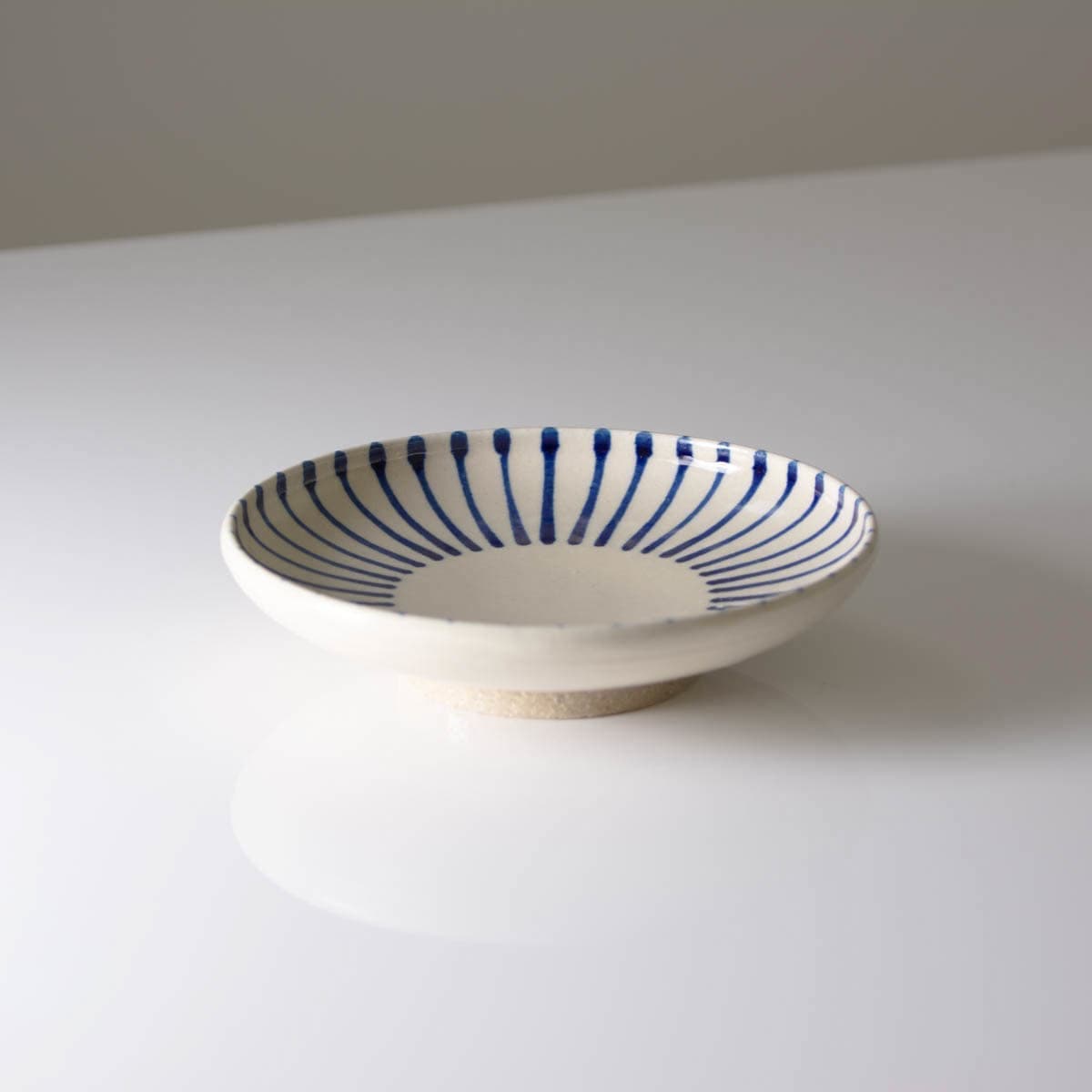 陶器工房壹 染付5寸皿 線